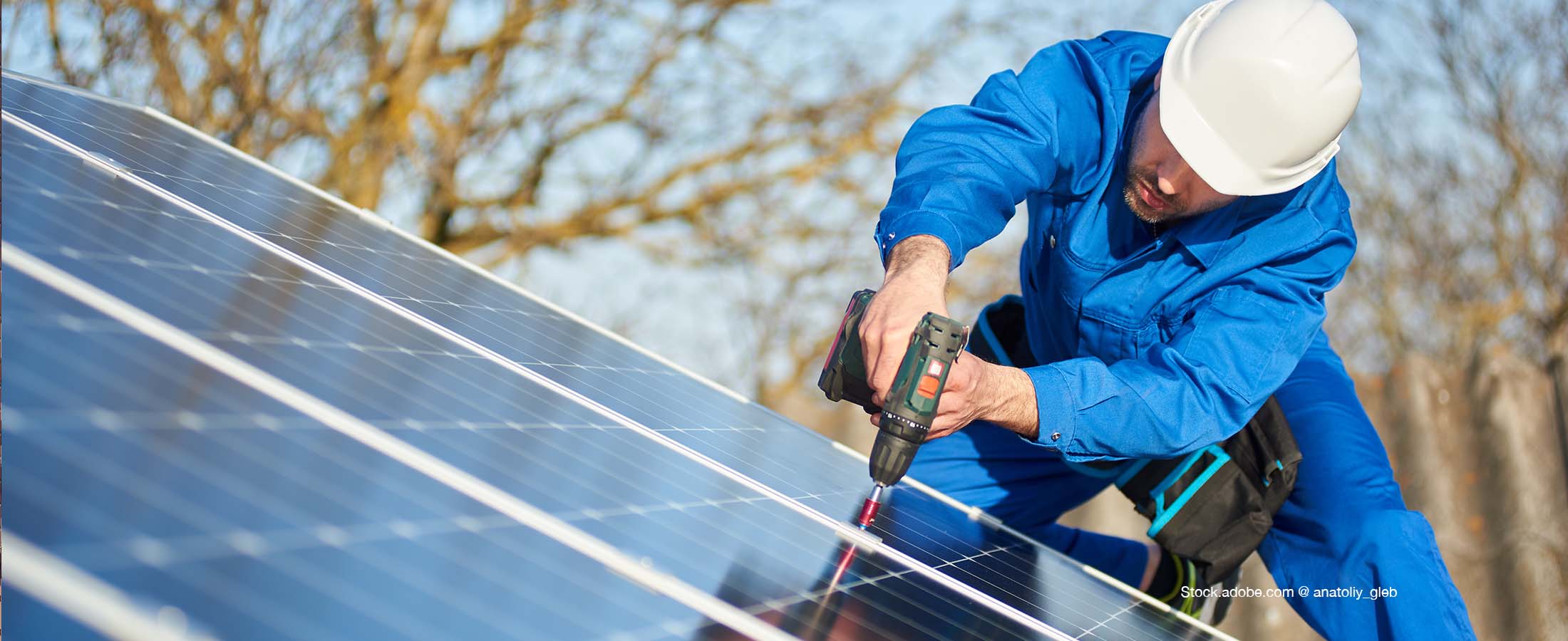 Les panneaux solaires pour les PME : avantages et contraintes